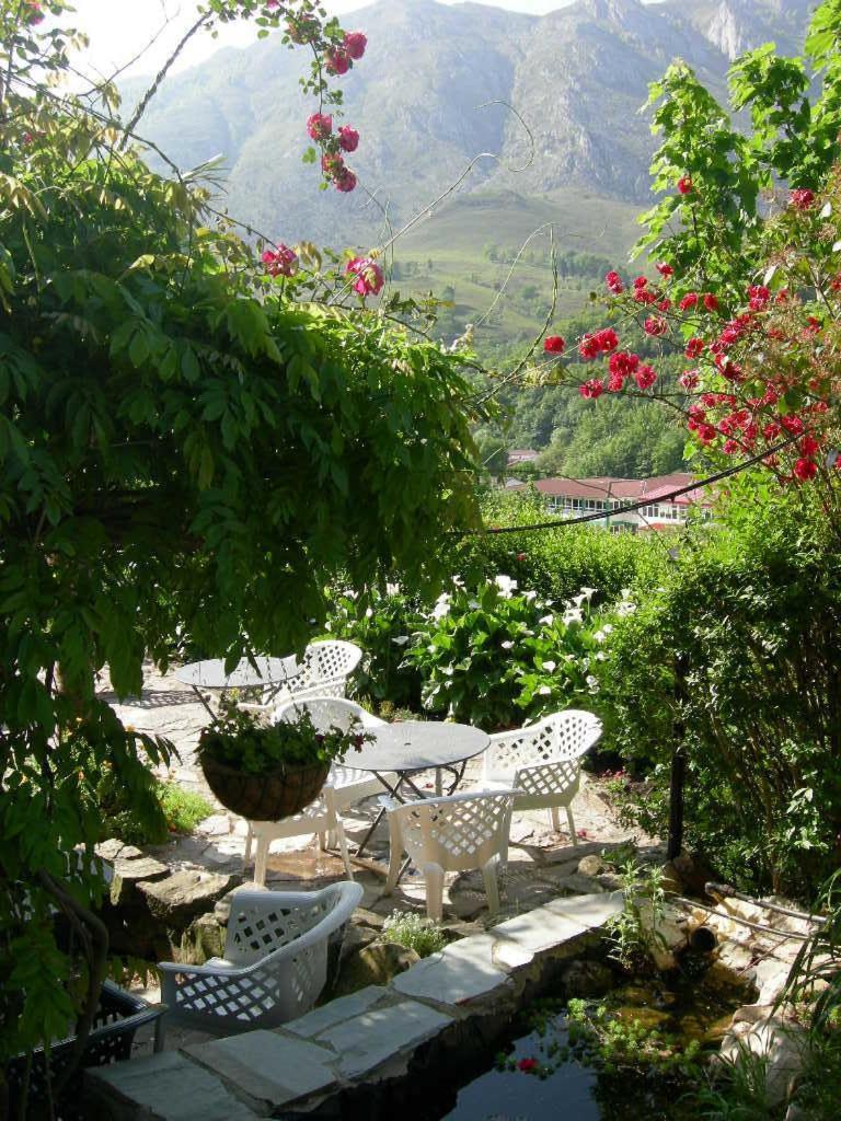 Hotel Torrecerredo Arenas De Cabrales Esterno foto
