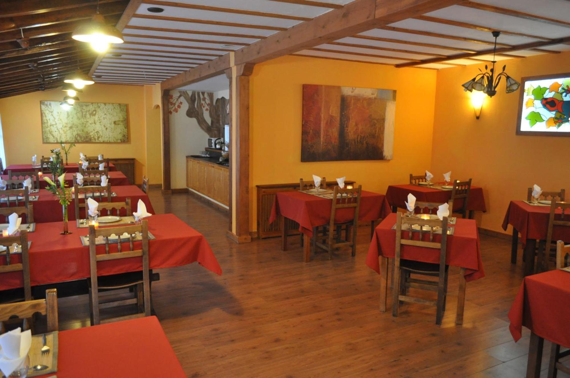 Hotel Torrecerredo Arenas De Cabrales Esterno foto